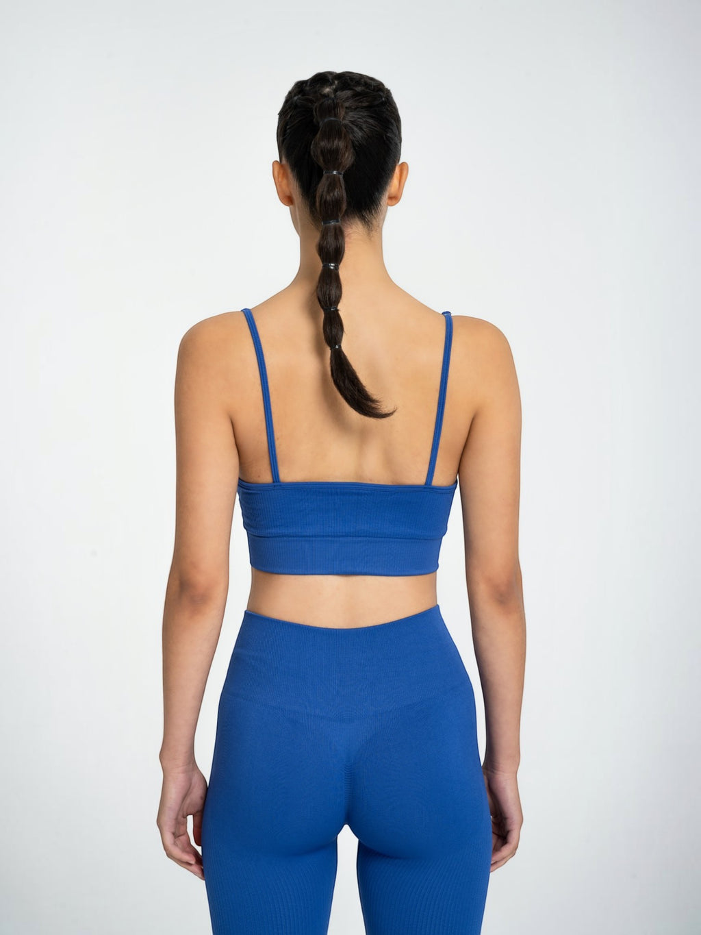 W-Flow Seamless V-Neck Adjustable Strap Ribbed 2-Piece Workout Set (Bra & Leggings)