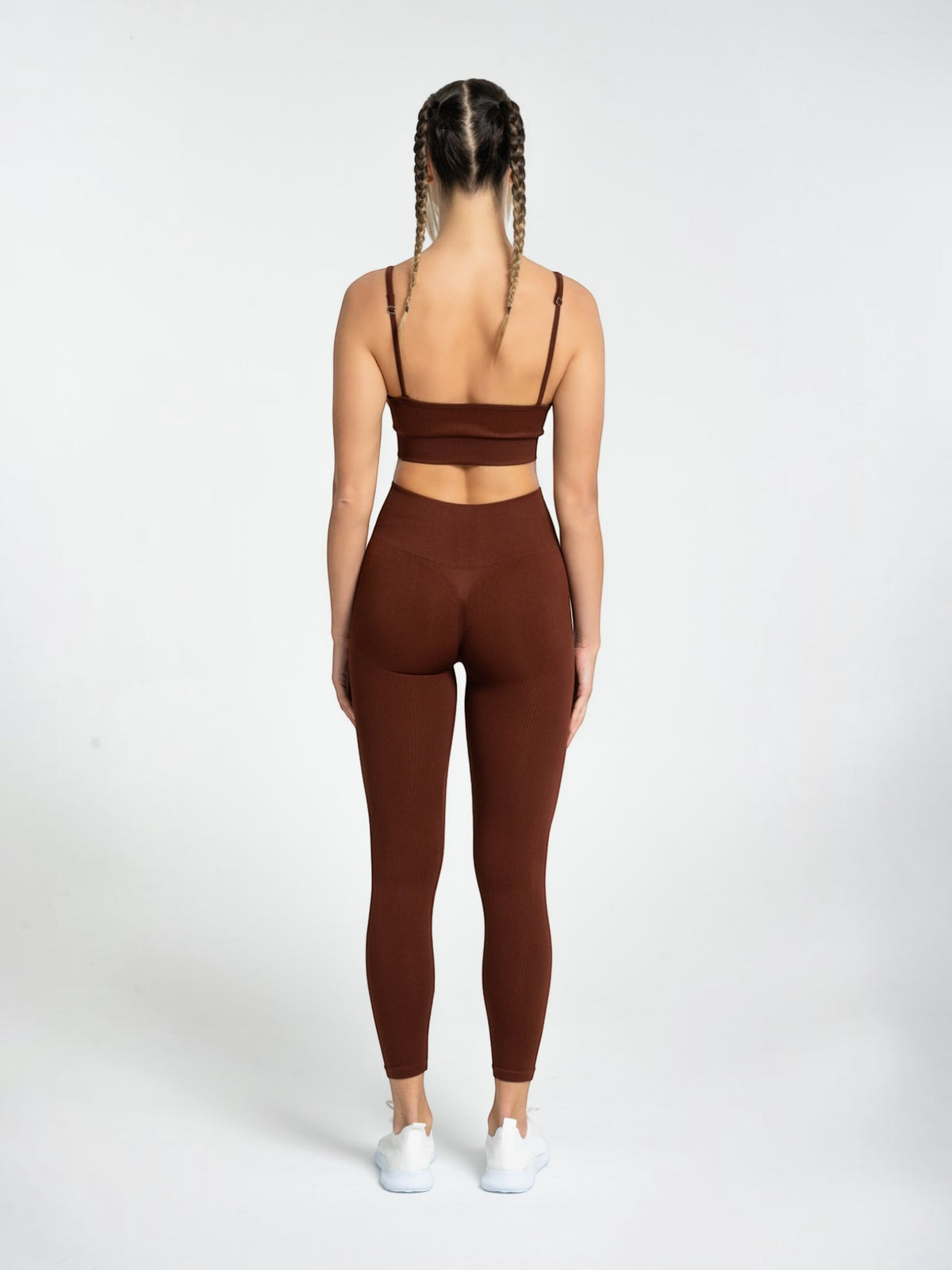 W-Flow Seamless V-Neck Adjustable Strap Ribbed 2-Piece Workout Set (Bra & Leggings)