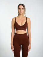 W-Flow Seamless V-Neck Adjustable Strap Ribbed 2-Piece Workout Set (Bra & Leggings)