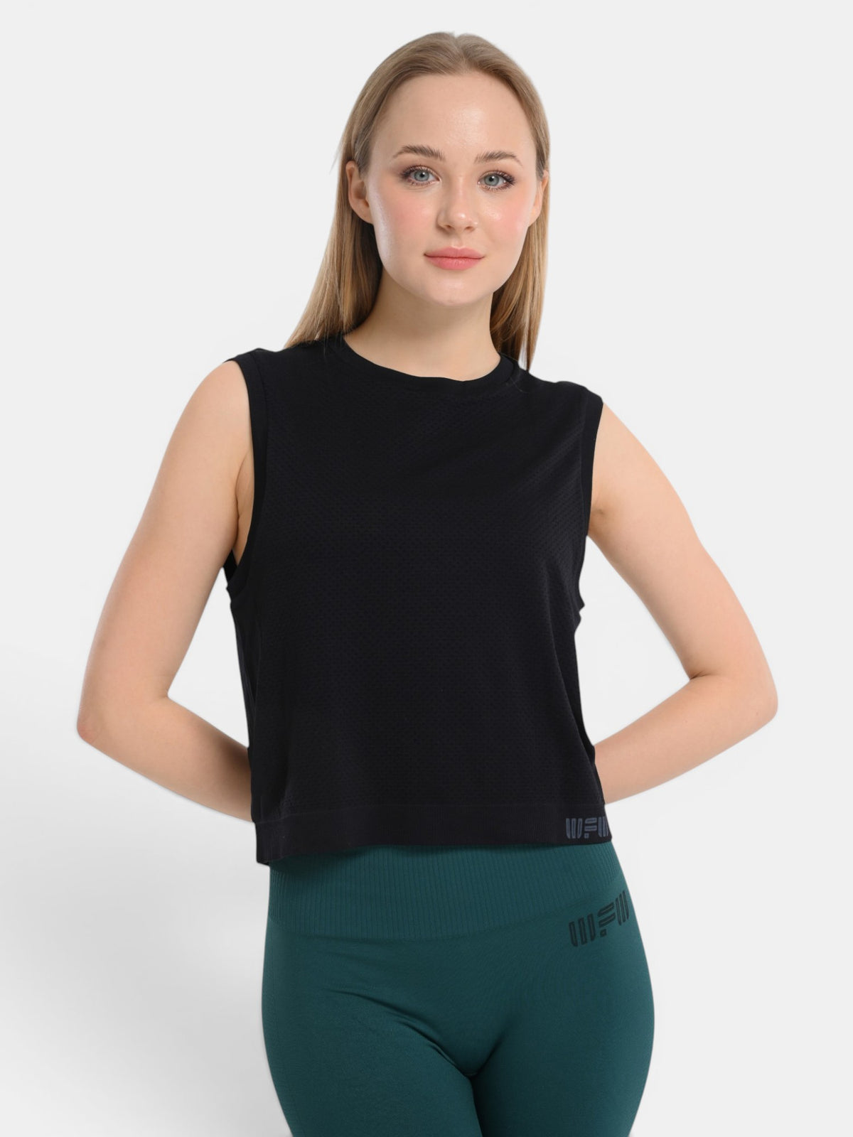 W-Air Seamless Sleeveless Crop T-Shirt