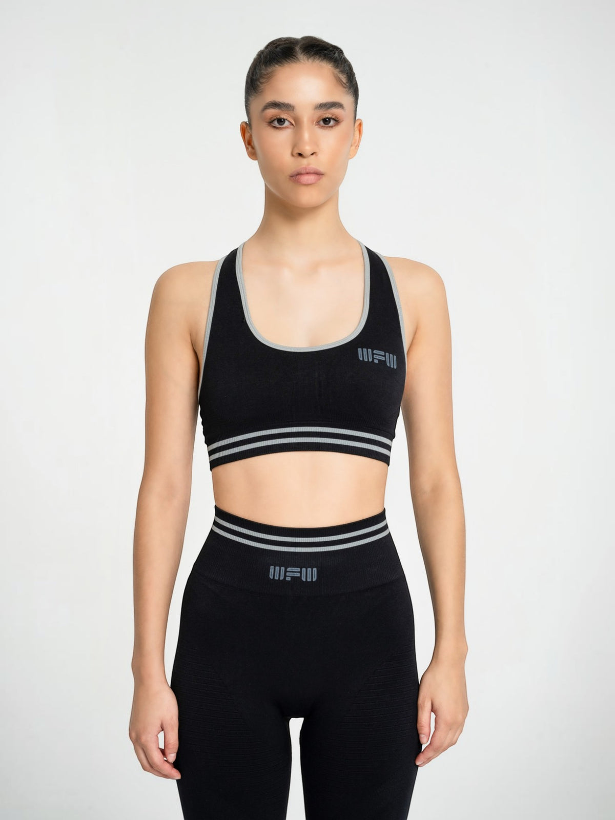 W-Circle Seamless Push-Up Striped Sports Bra