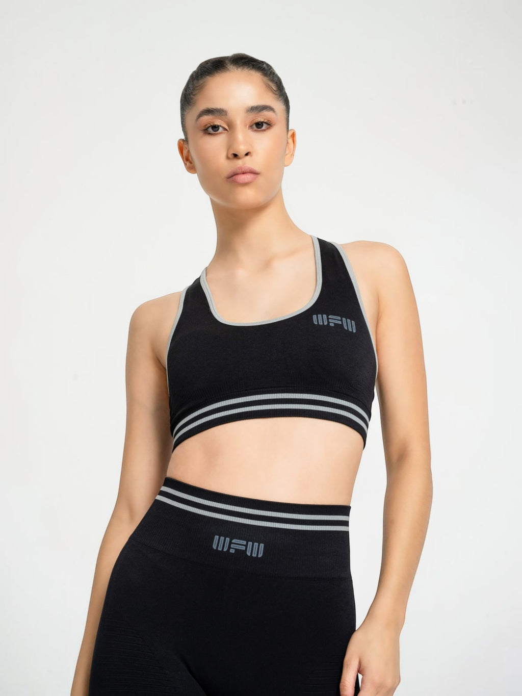 W-Circle Seamless Push-Up Striped Sports Bra