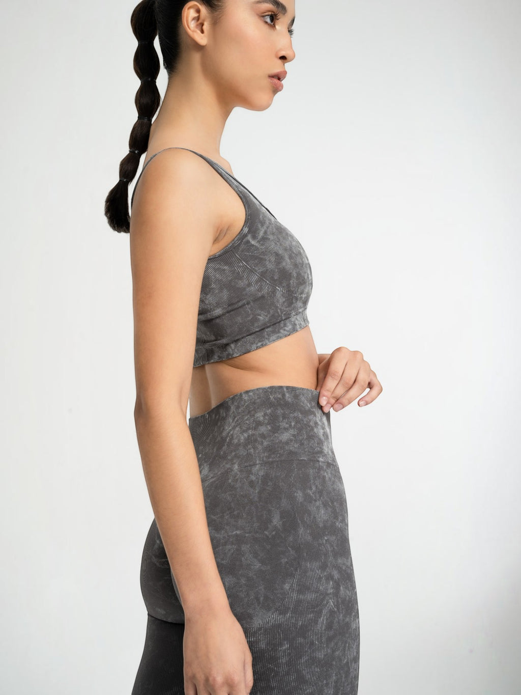 W-Pigment Color Seamless Set (Bra & Leggings)