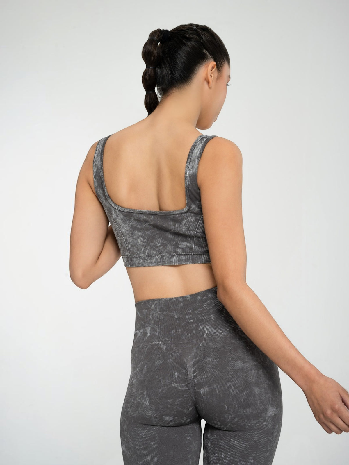 W-Pigment Color Seamless Set (Bra & Leggings)