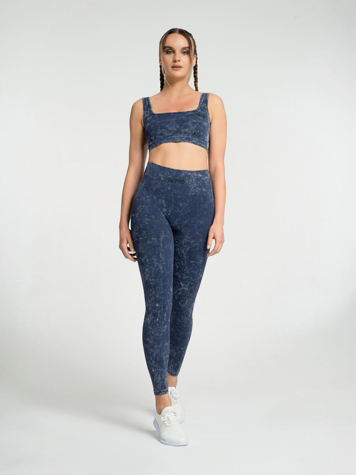 W-Pigment Color Seamless Set (Bra & Leggings)