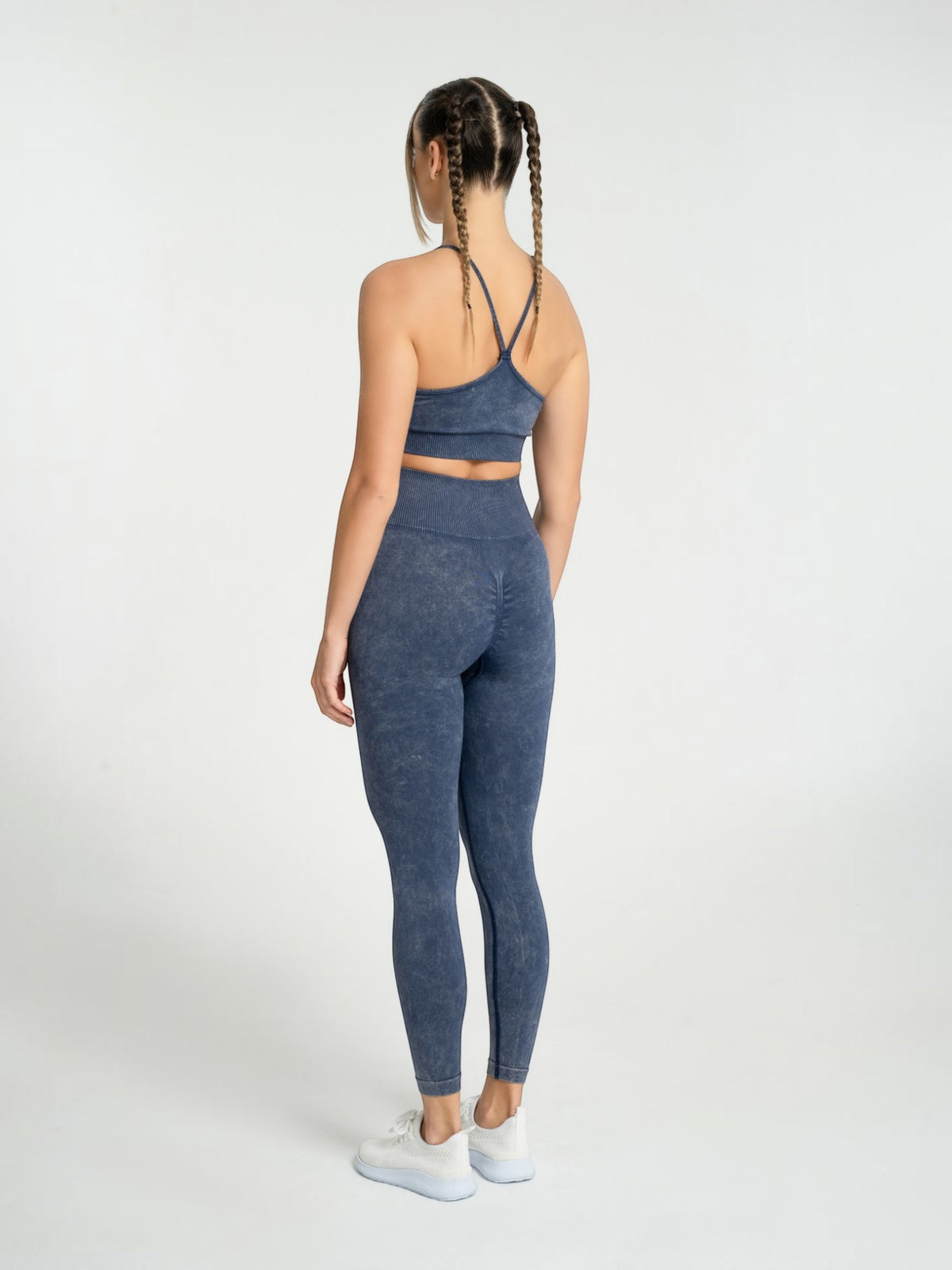 W-Wash Seamless Acid Wash Push-Up Workout Set (Bra & Leggings)