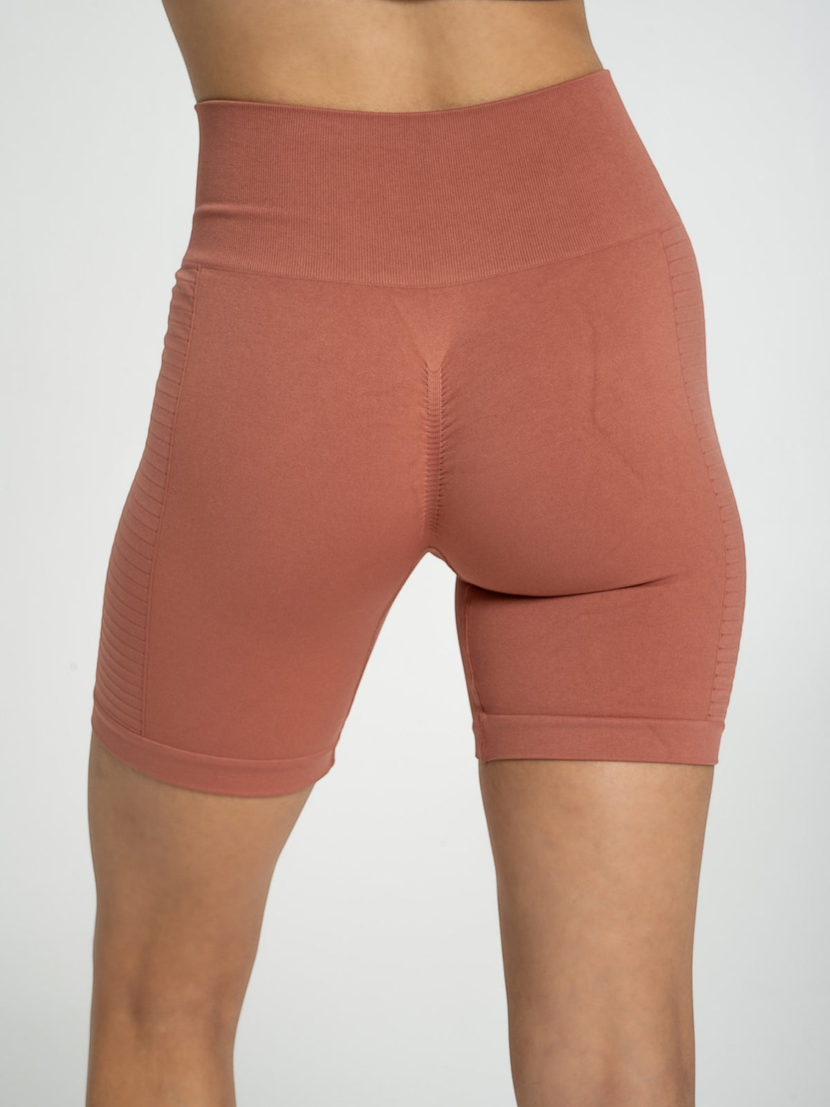 W-Breeze Seamless Push-Up High-Waisted Biker Shorts