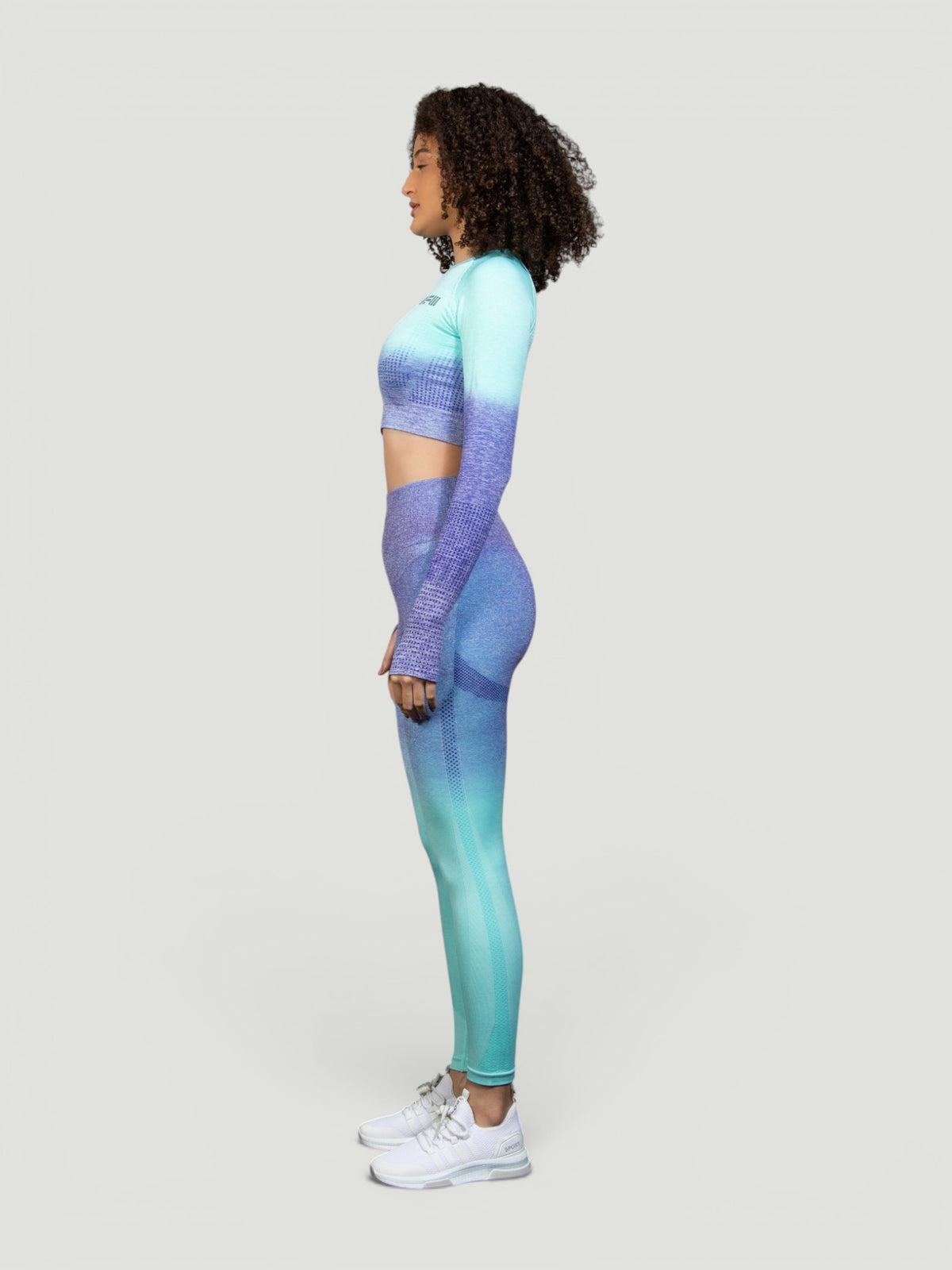 W-Touch Gradient Seamless Long Sleeve Workout Set (Crop Top & Leggings)