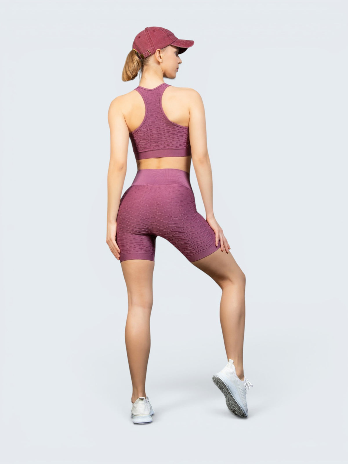 W-Wave Needle Folded Seamless Shorts Set (Bra & Shorts)