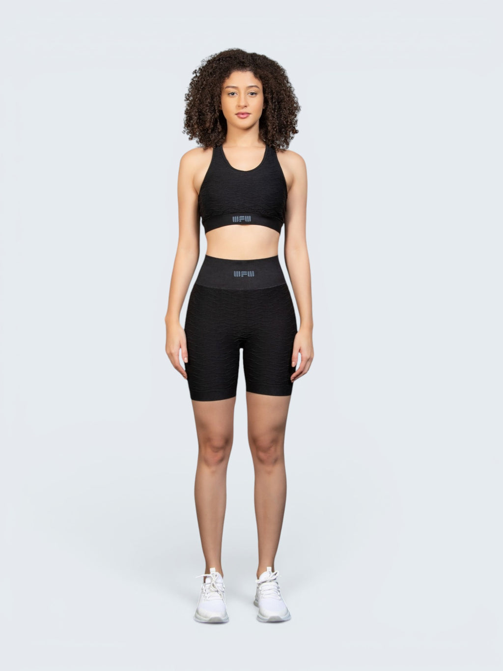 W-Wave Needle Folded Seamless Shorts Set (Bra & Shorts)