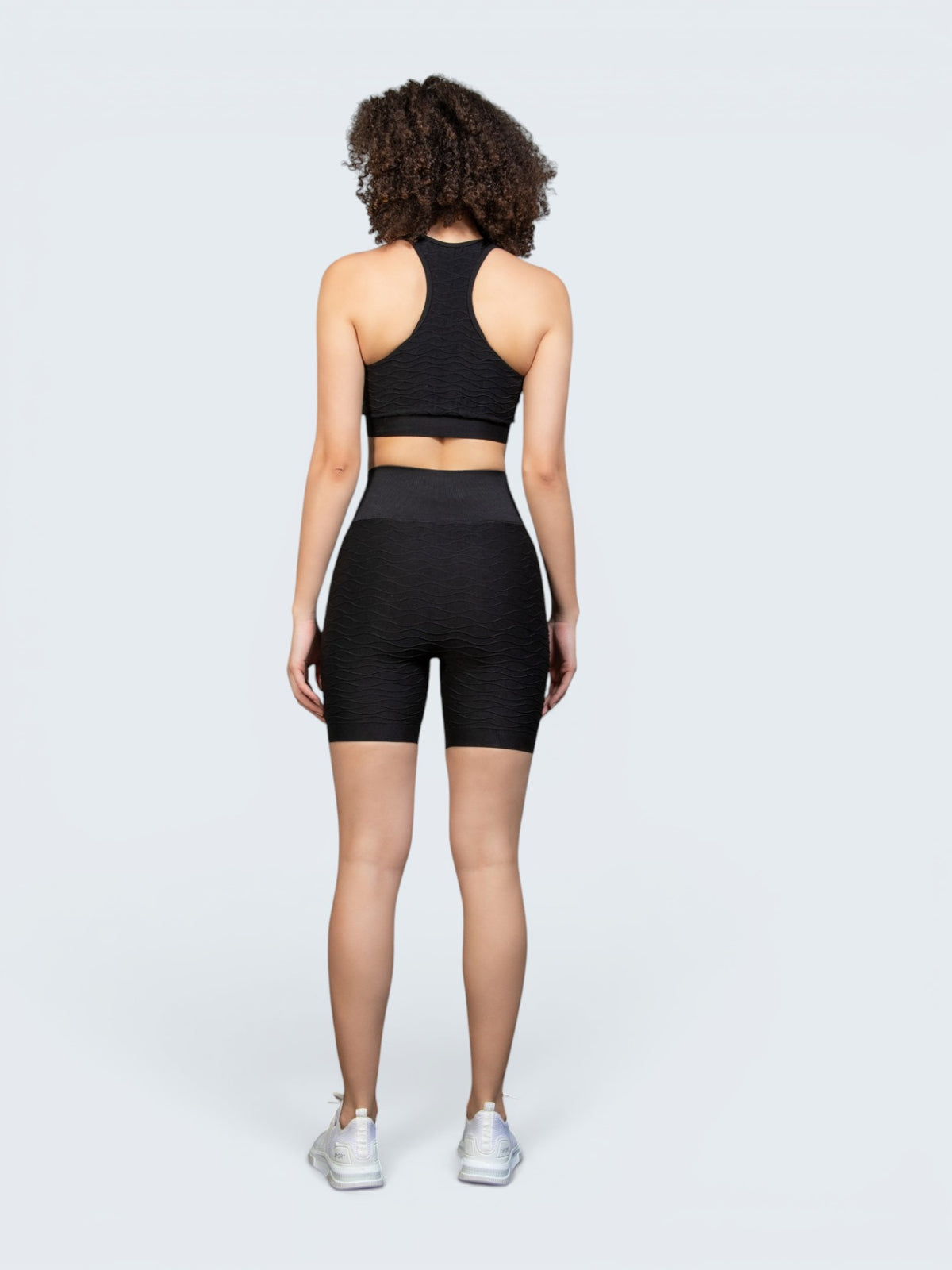 W-Wave Needle Folded Seamless Shorts Set (Bra & Shorts)